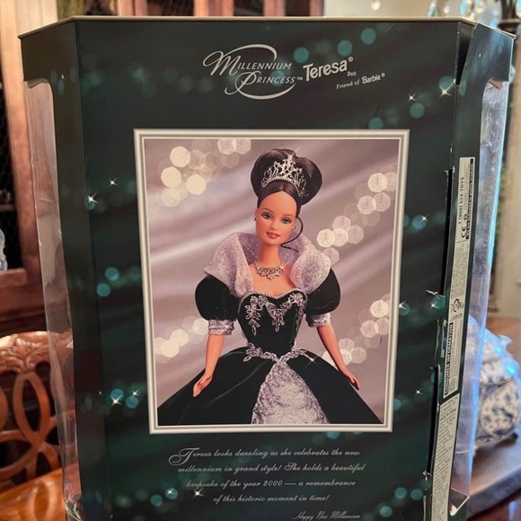 RARE 2000 Millennium Princess Barbie Doll SET, Collector’s Edition, NIB - Picture 4 of 10